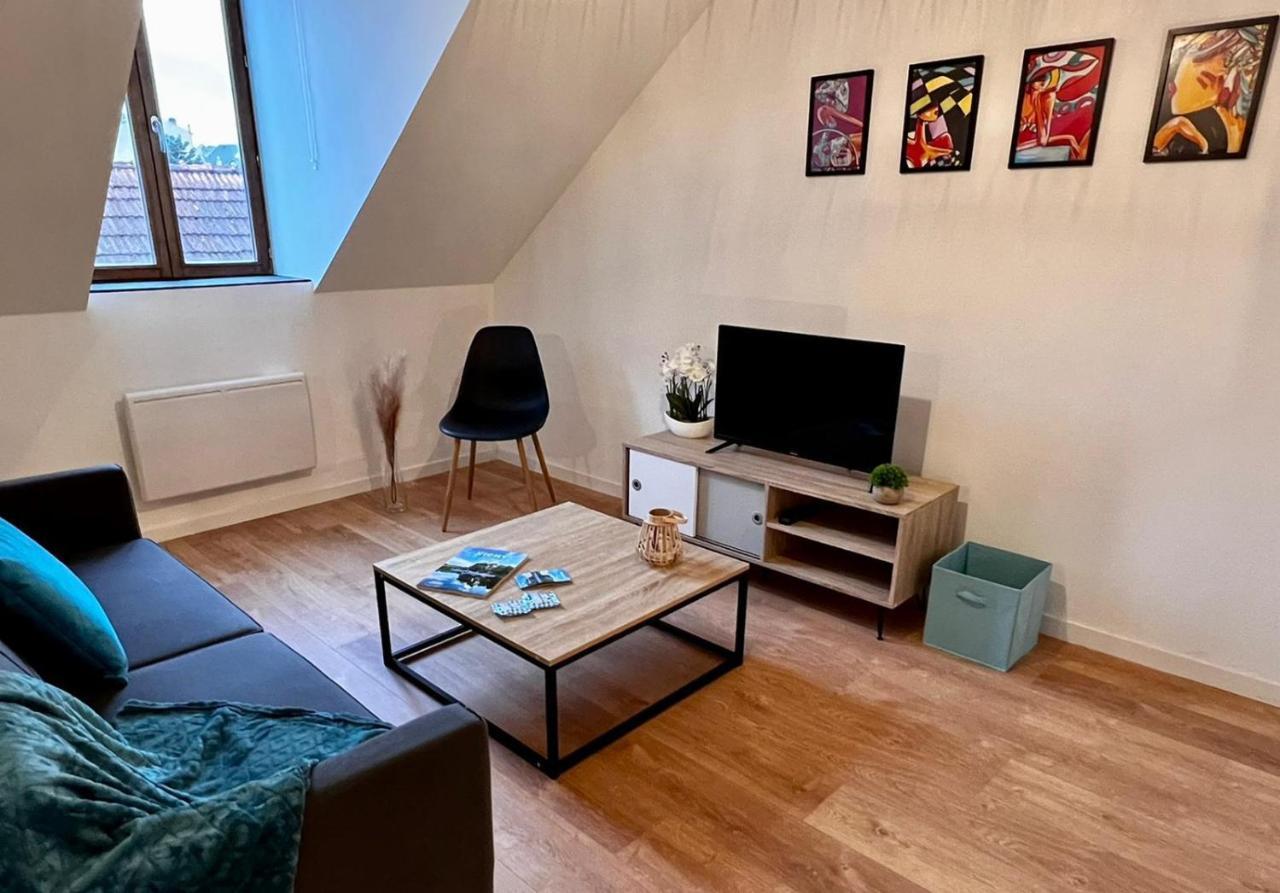 Junon - Appart Tout Equipe, Renove Vichy Exterior foto